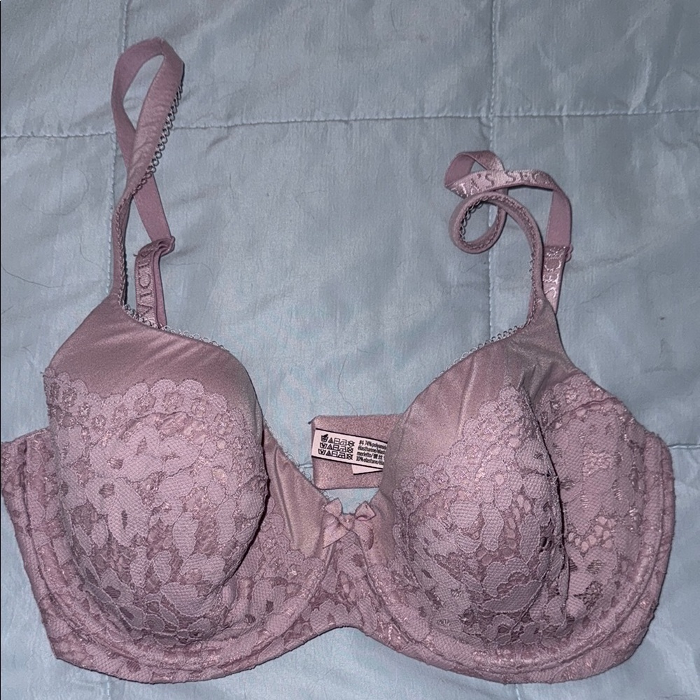 Victoria's Secret Pink Lace Underwire Bra body by Victoria